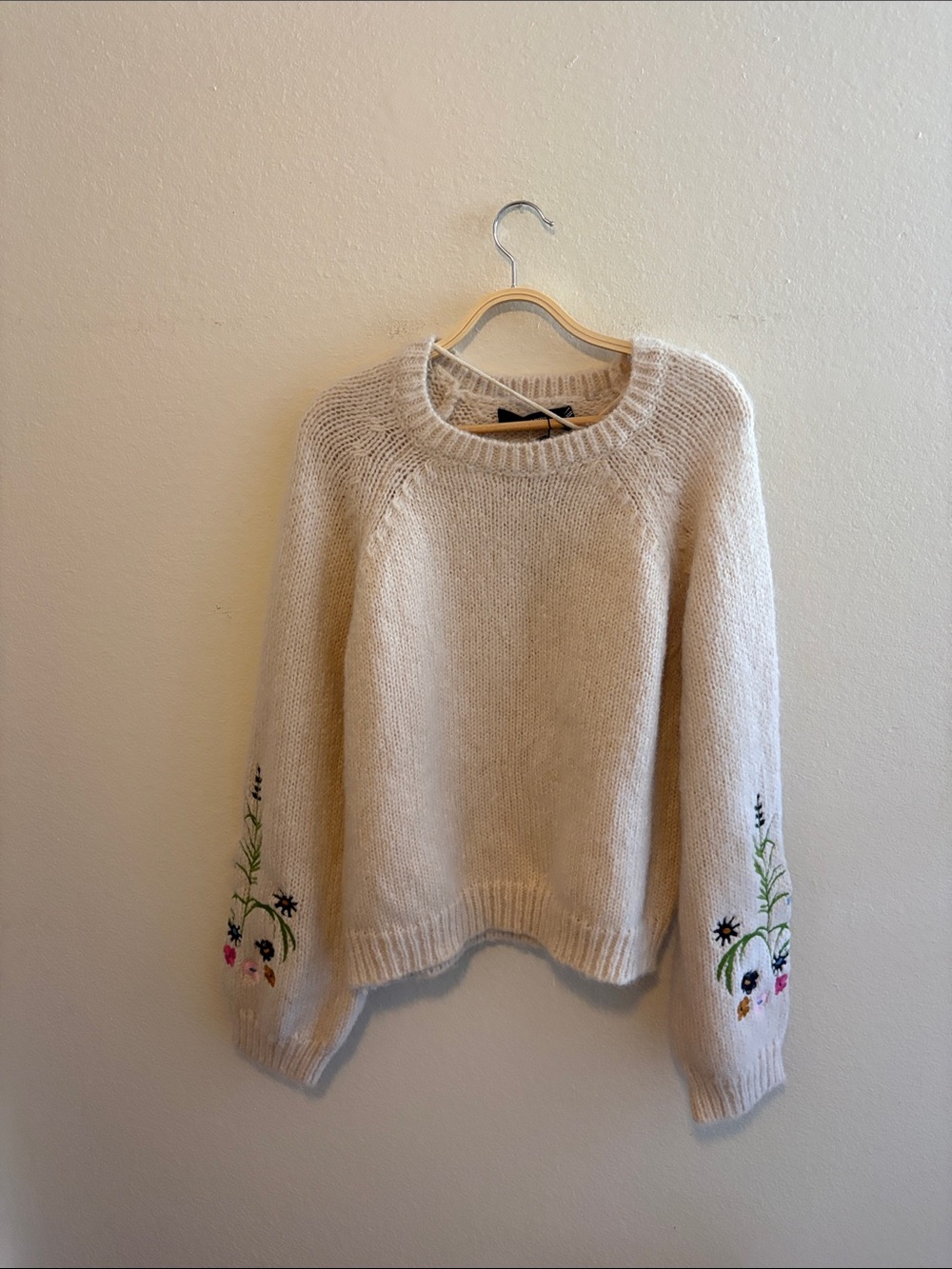 Vero Moda Embroidered Floral Pullover Sweater